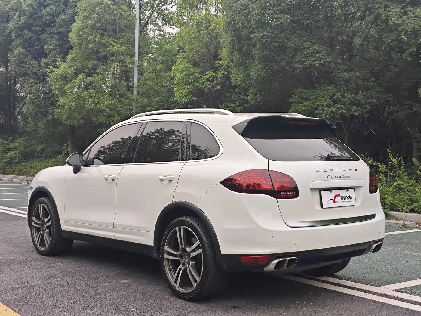 Porsche Cayenne 2011 Cayenne Turbo 4.8T фото 6