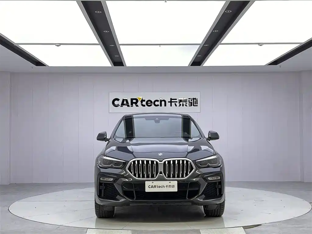 BMW X6 2021 xDrive30i M Sport Package фото 3