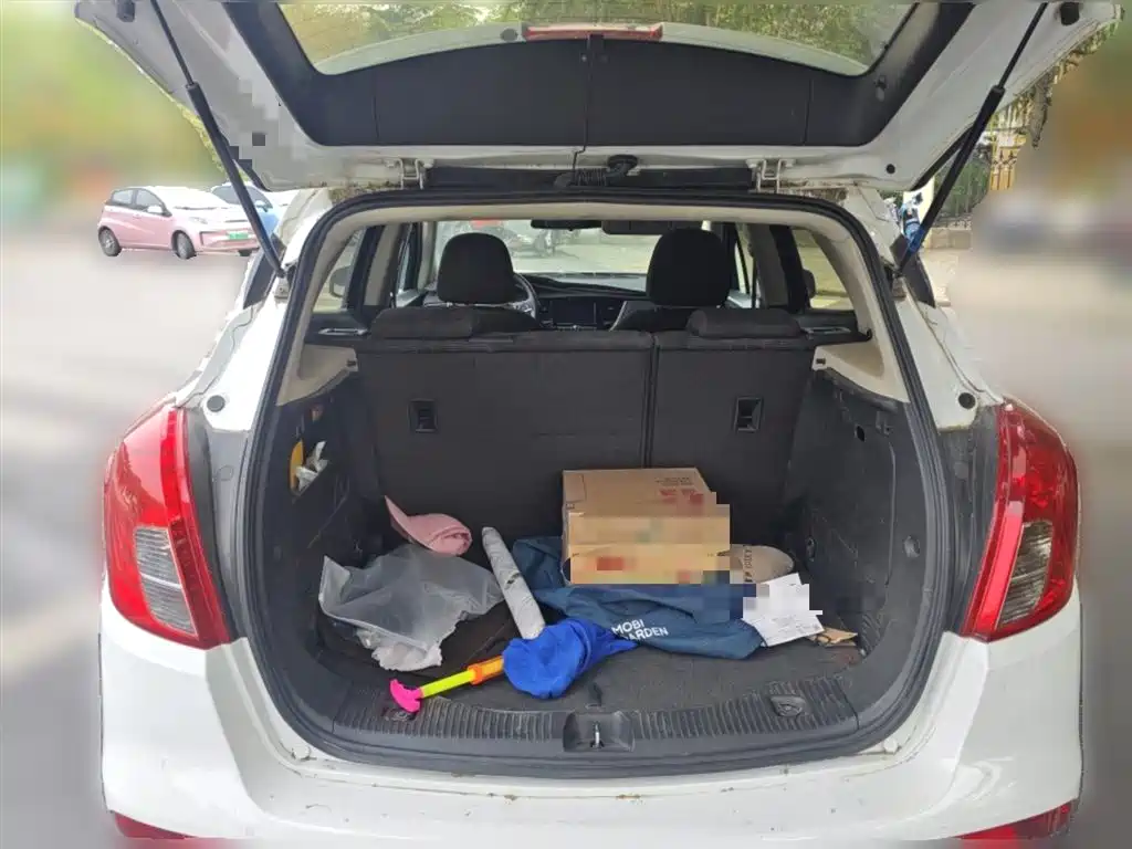 Buick Encore 2018 18T Automatic 2WD Urban Leading фото 10
