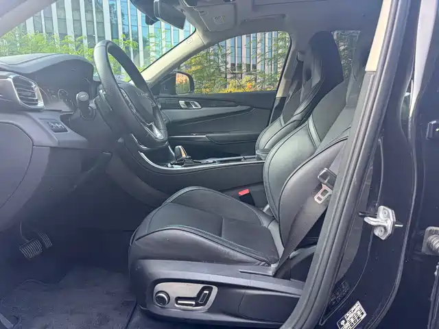 Lynk & Co 01 EM-P 2018 1.5T PHEV Jin Pro China V — фото 4