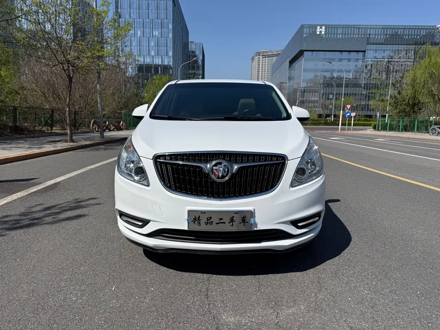 Buick GL8 2018 28T Luxury Model China VI фото 2