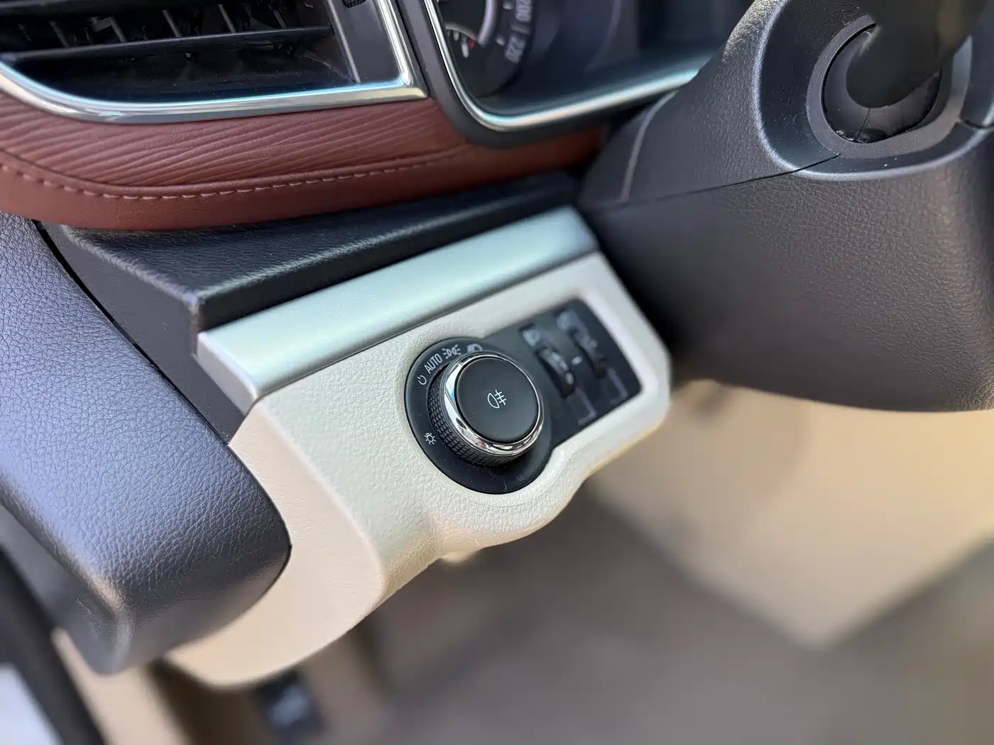 Buick GL8 2018 28T Luxury Model China VI фото 11