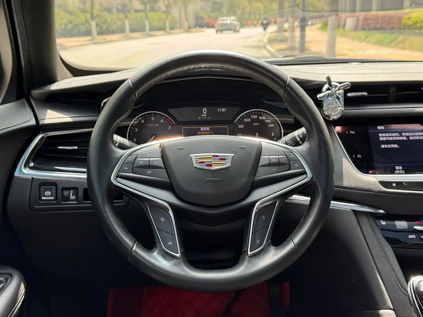 CADILLAC XT5