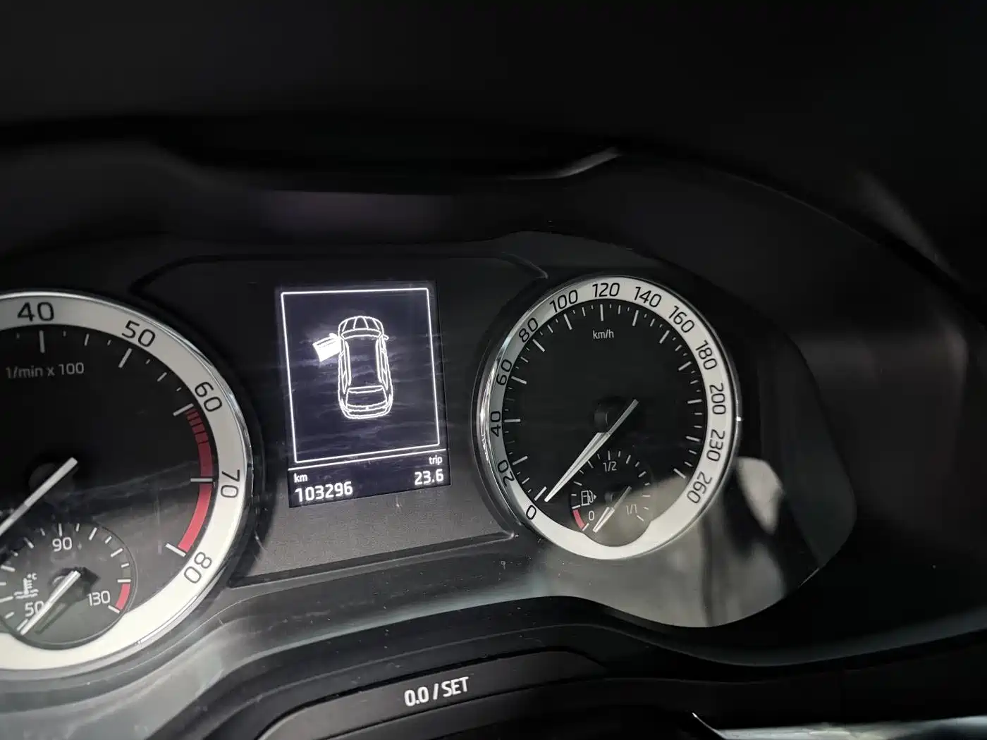 Škoda Karoq 2018 TSI280 Luxury Edition China V фото 8