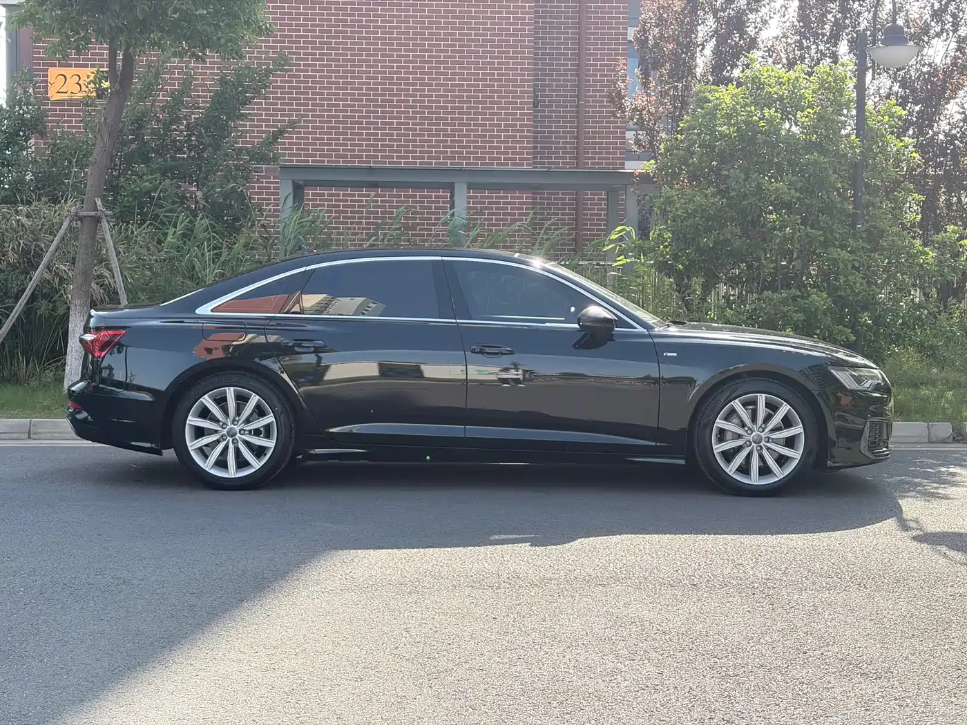 Audi A6L 2021 45 TFSI Exclusive Sport фото 14