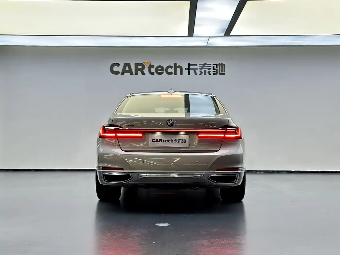 BMW 7 Series 2019 730Li Luxury Package фото 5