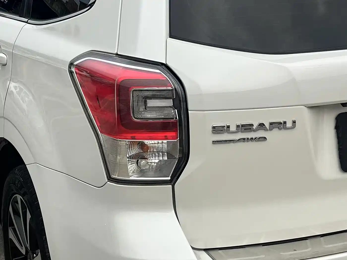 Subaru Forester 2016 2.0i Fashion Navigation Edition фото 6