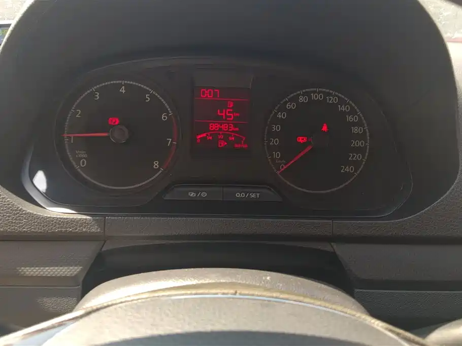 Volkswagen Jetta 2017 1.5L Manual Fashion фото 14