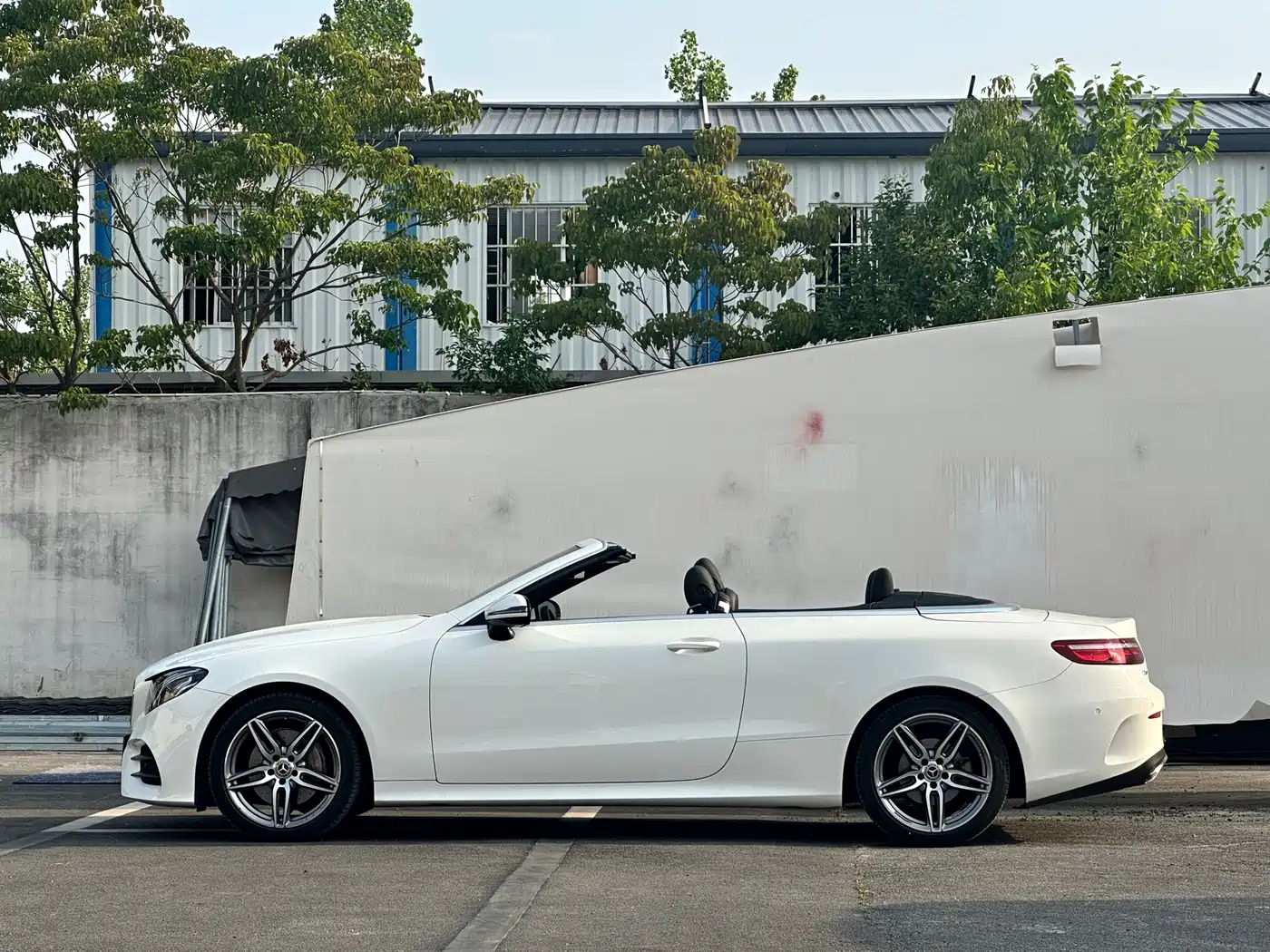 Mercedes-Benz E-Class (Import) 2018 E 200 4MATIC Convertible Coupe фото 7