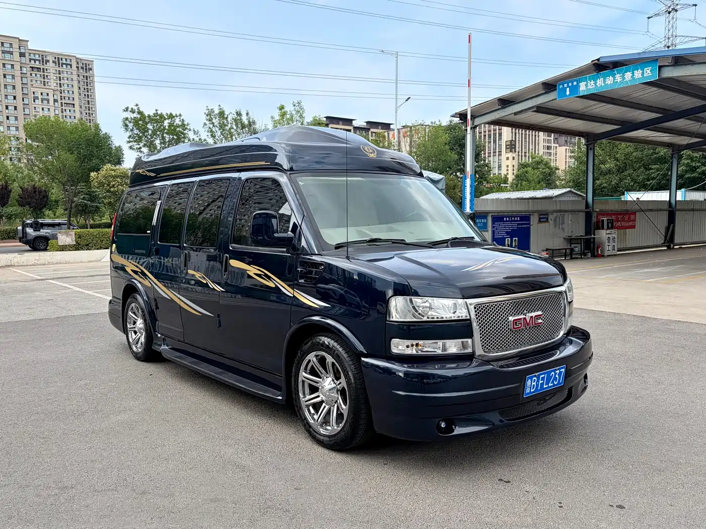 GMC Savana 2012 2013 5.3L Leader Edition