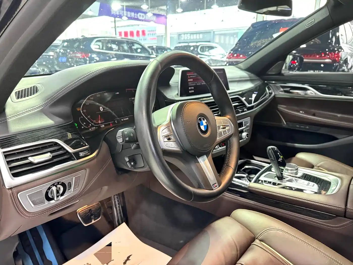 BMW 7 Series 2021 Model 730Li M Sport Package фото 5