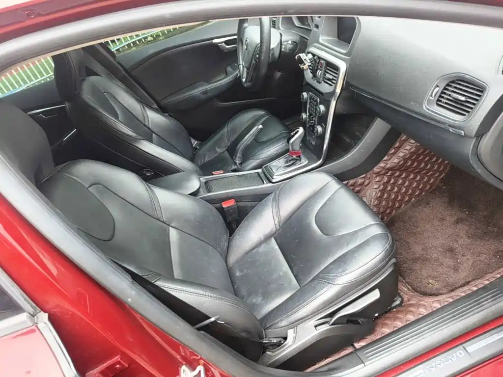 Volvo V40 2017 2017 T3 Inscription
