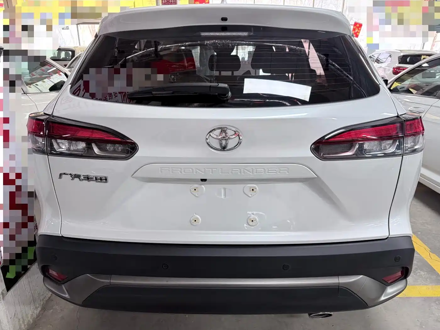 Toyota Frontlander 2023 2.0L CVT Elite Edition фото 20