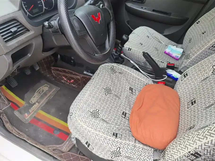 WULING AUTOMOBILE WULING HONGGUANG