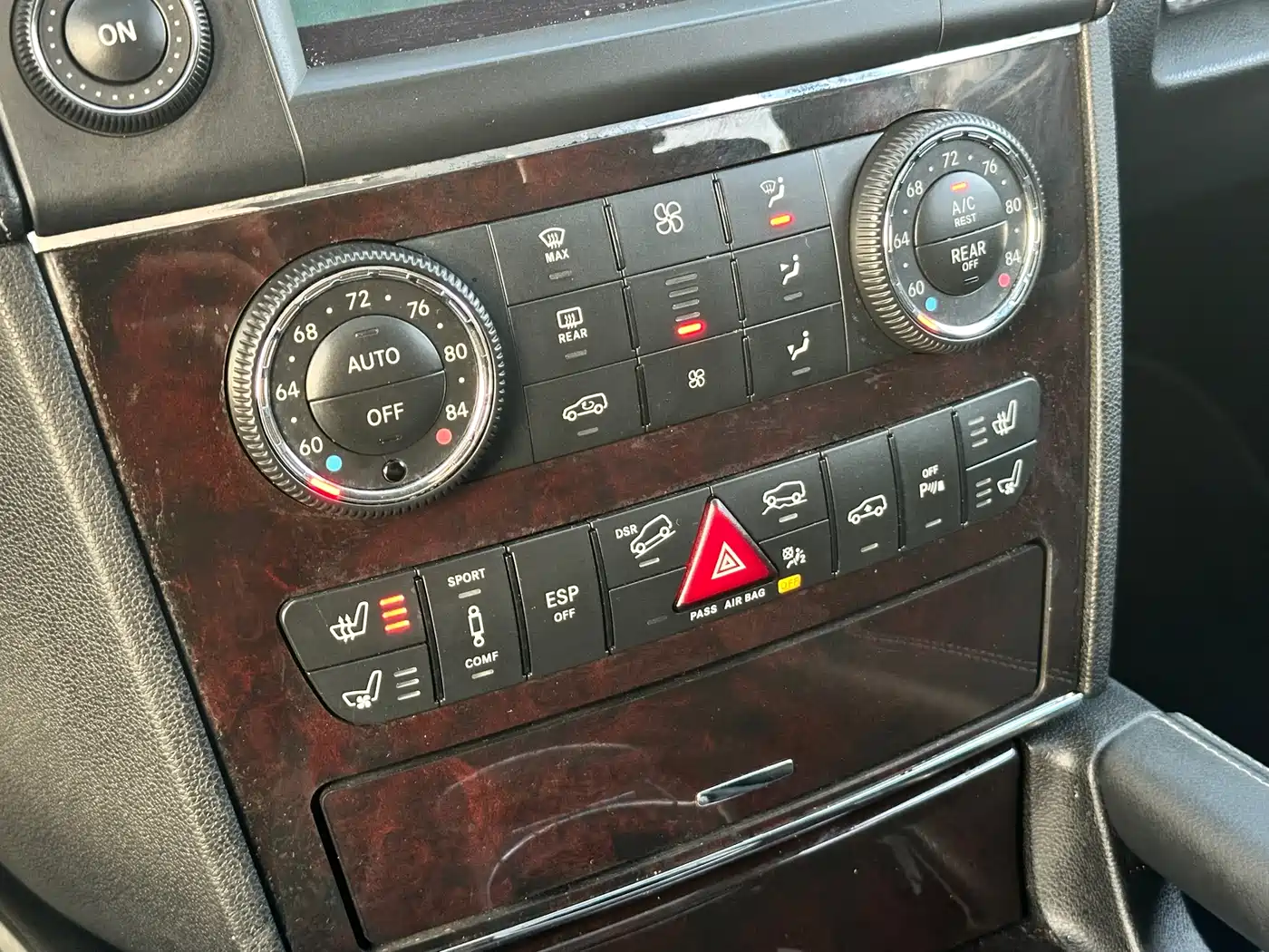 Mercedes-Benz GL-Class фото 21
