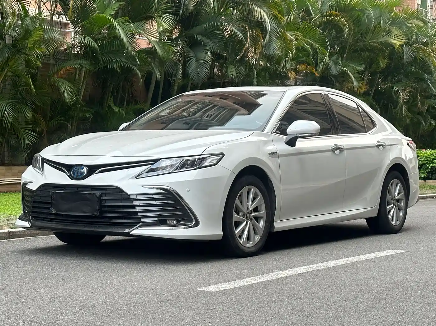 Toyota Camry 2021 Hybrid 2.5HGVP Leading Edition