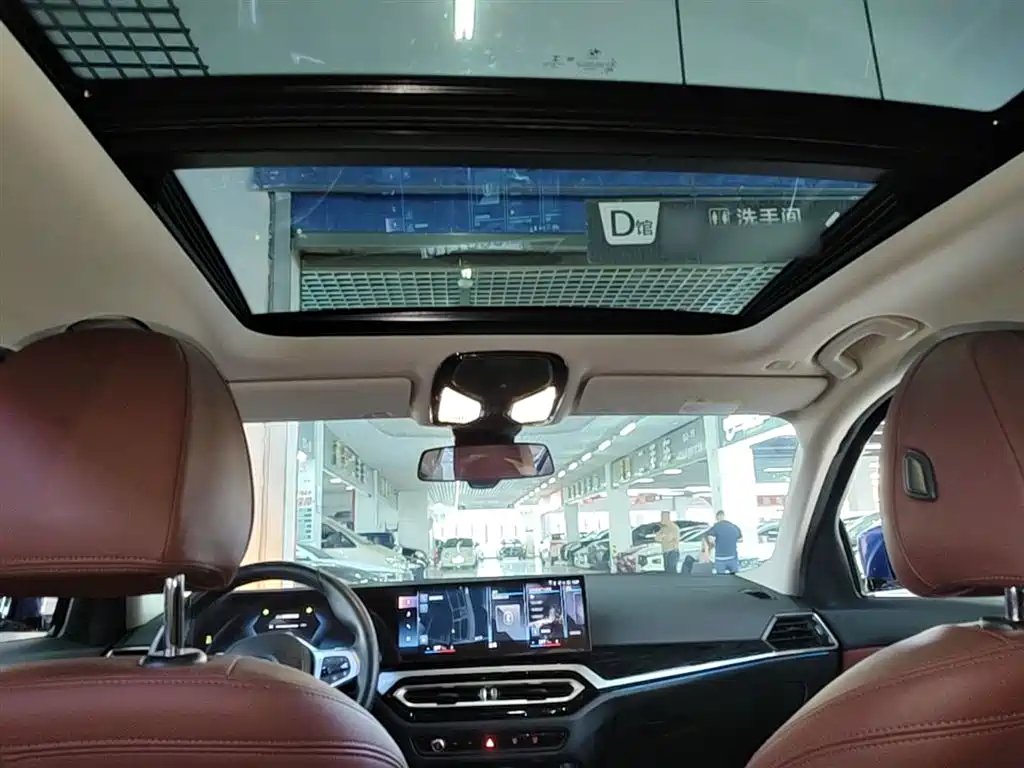 BMW i3 2022 eDrive 35 L фото 18