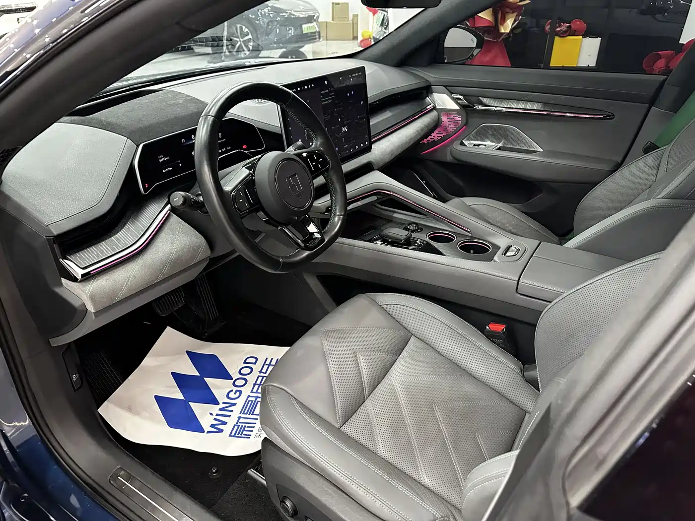 ZEEKR EXTREME KRYPTON 001