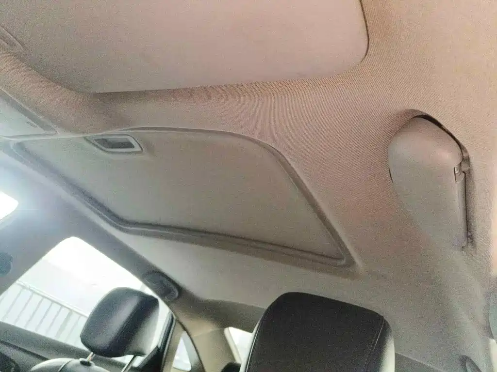 Фото 14 - Buick Excelle