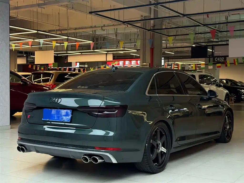Audi S4 2018 S4 3.0TFSI фото 6