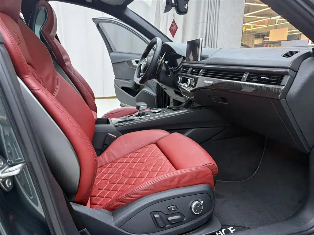 Audi S4 2018 S4 3.0TFSI фото 15