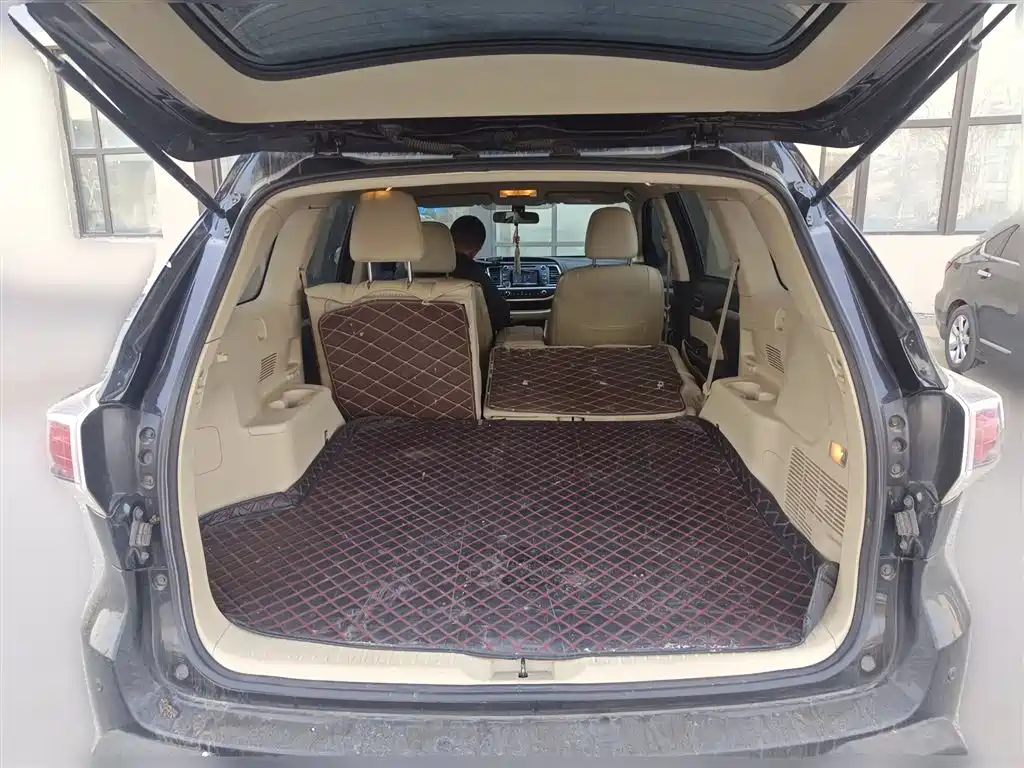 Toyota Highlander 2017 2.0T 2WD Elite 5-Seater фото 10
