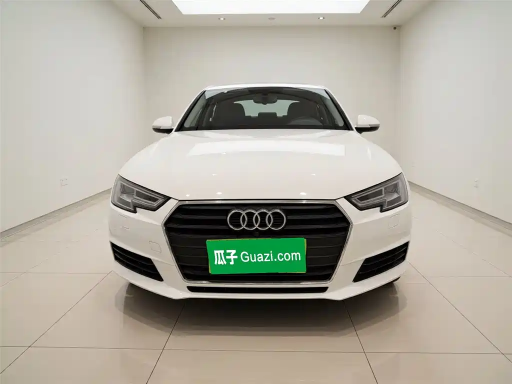 Audi A4L 2017 40 TFSI Fashion Edition фото 24
