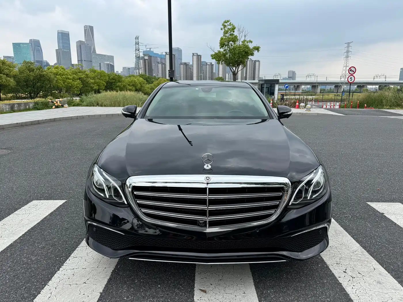 Mercedes-Benz E-Class 2020 Facelift E 300 L Sport Fashion фото 3