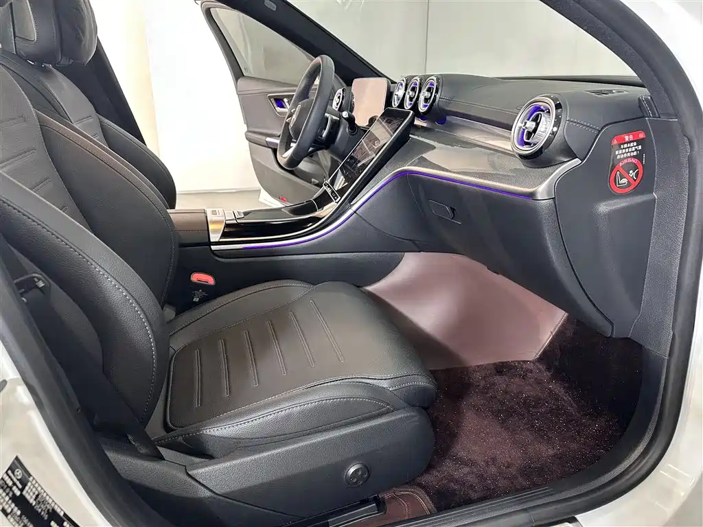 Mercedes-Benz C-Class 2025 C 260 L Sport Edition фото 11