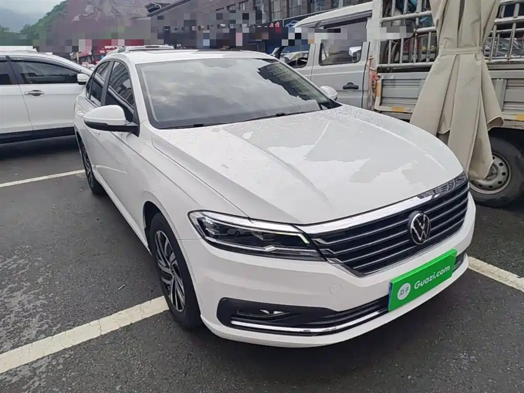 Volkswagen Lavida 2022 1.5L Auto Comfort Edition фото 4