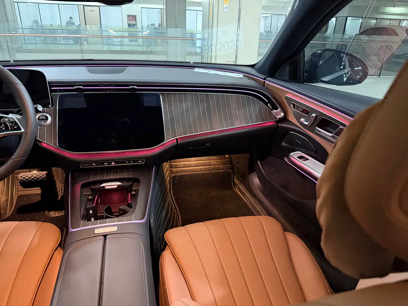 Mercedes-Benz E-Class 2025 E 300 L Fashion Sport фото 8
