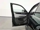 Photo 8 - Volkswagen Teramont