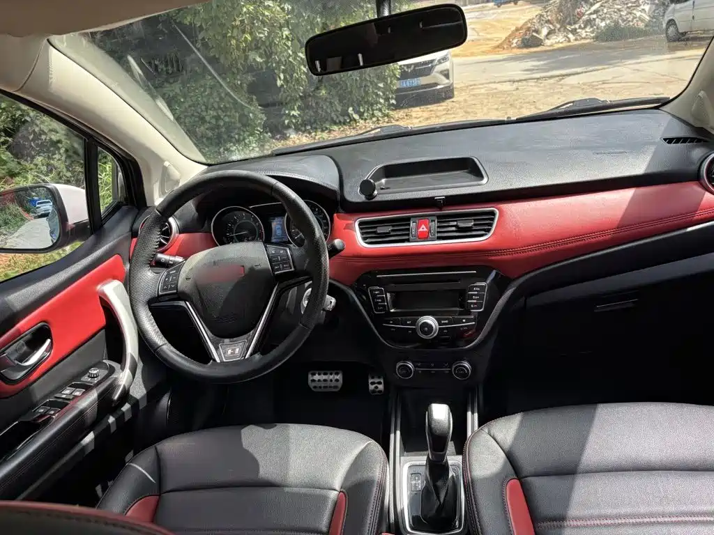 Haval H1 2015 2015 1.5L AMT Urban