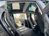 Фото 32 - Tesla Model 3