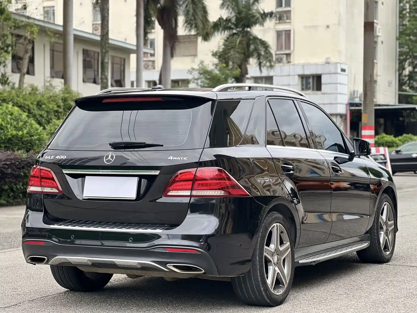 Mercedes-Benz GLE 2016 GLE 400 4MATIC фото 14
