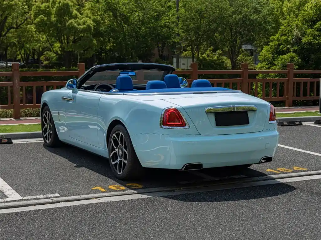 Rolls-Royce Dawn 2018 6.6T Standard фото 6