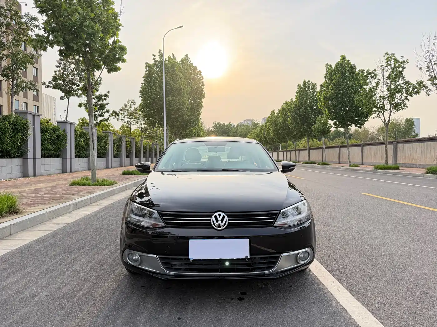 Volkswagen Sagitar 2012 1.4TSI Automatic Luxury фото 2