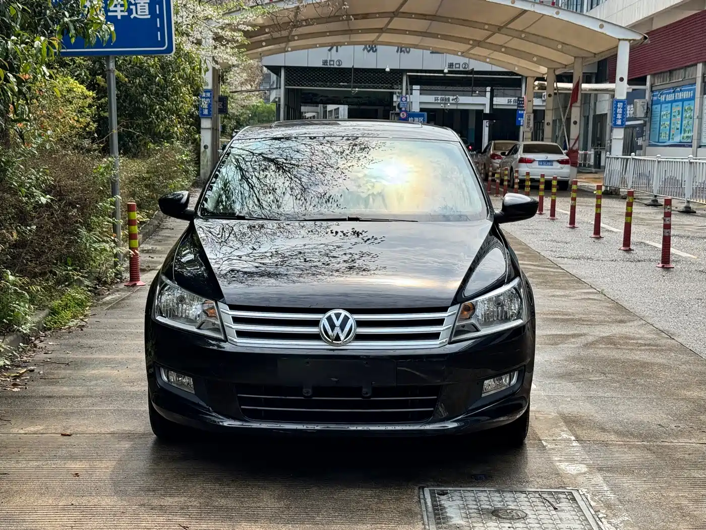 Volkswagen Santana 2015 1.6L Automatic Comfort Edition фото 2