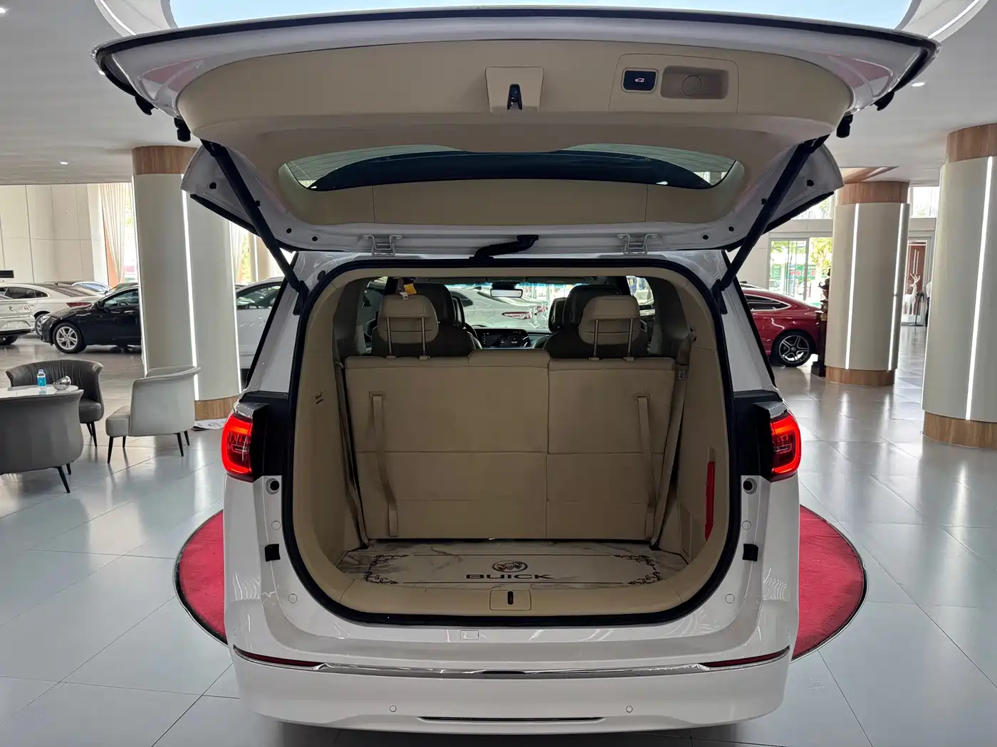 Buick GL8 2022 ES Landmark 653T Premium фото 10