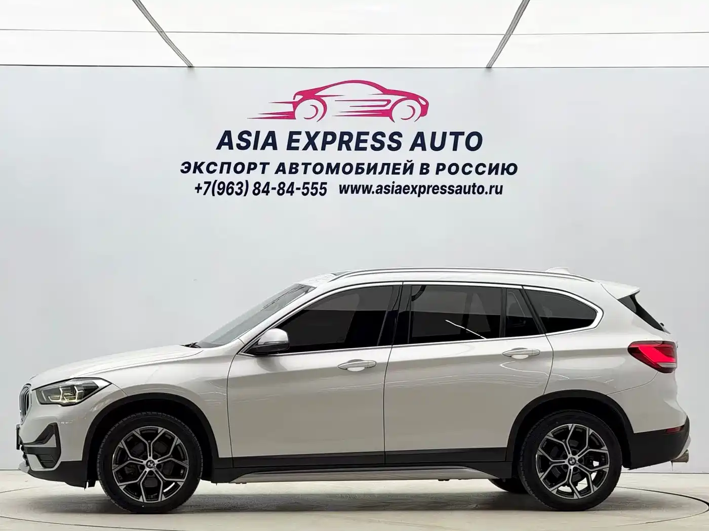 BMW X1 2022 sDrive20Li Fashion фото 7