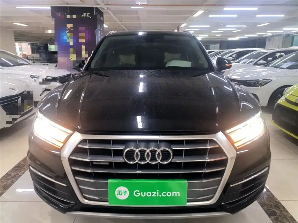Audi Q5L 2020 Facelift 40 TFSI Honor Progressive фото 3