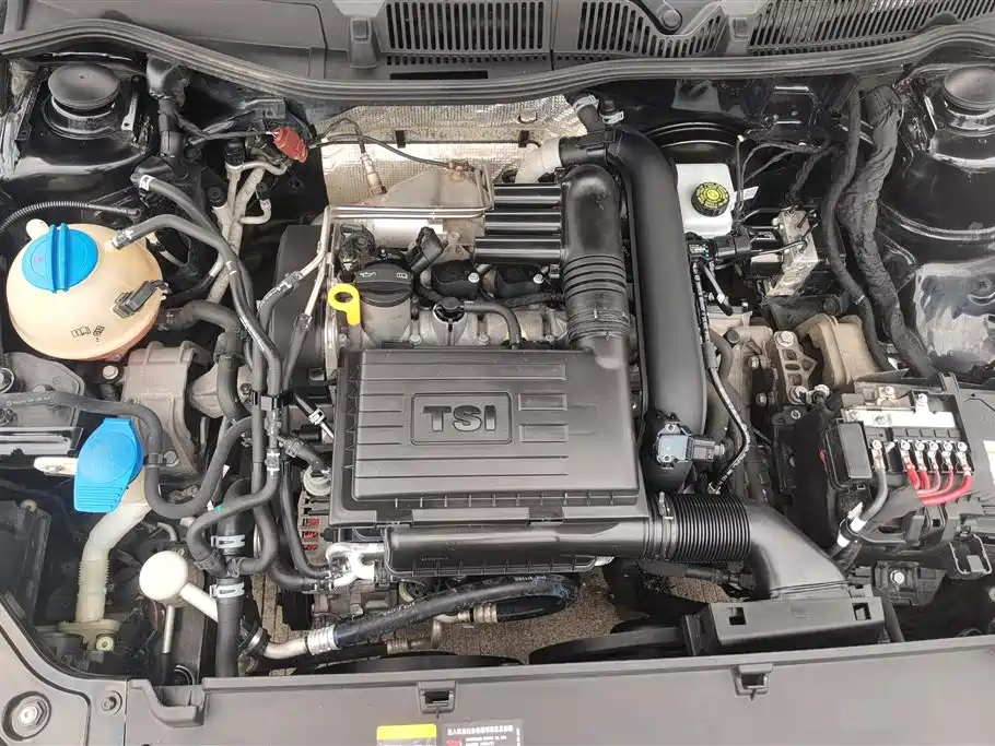Volkswagen Lavida 2017 230TSI DSG Comfort Edition фото 10