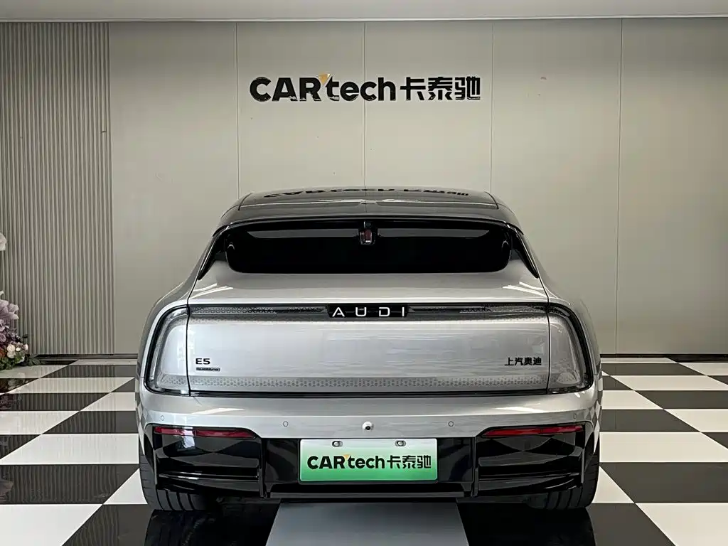 Audi E5 Sportback 2026 2025 386kw 4WD