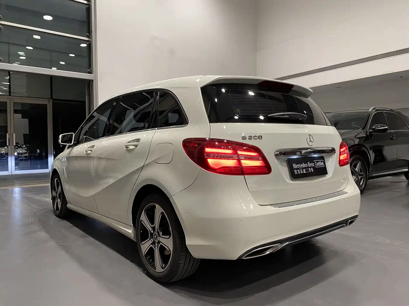 MERCEDES-BENZ CLASS B