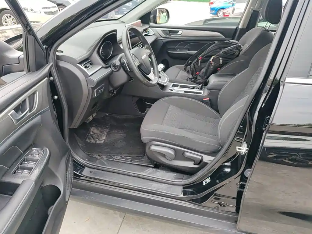 Haval M6 2024 2023 PLUS 1.5T DCT Elite Smart Connect