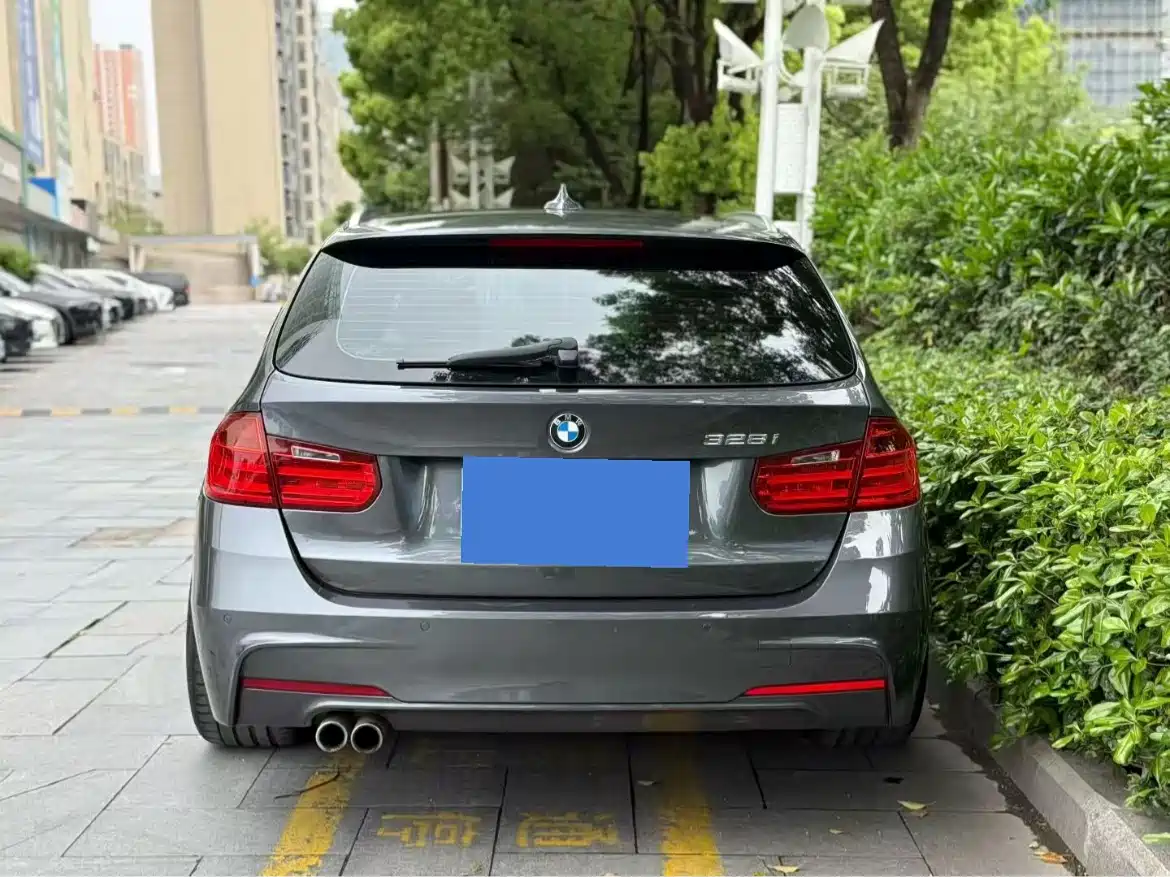BMW 3 Series (Import) 2013 328i M Sport Touring фото 5