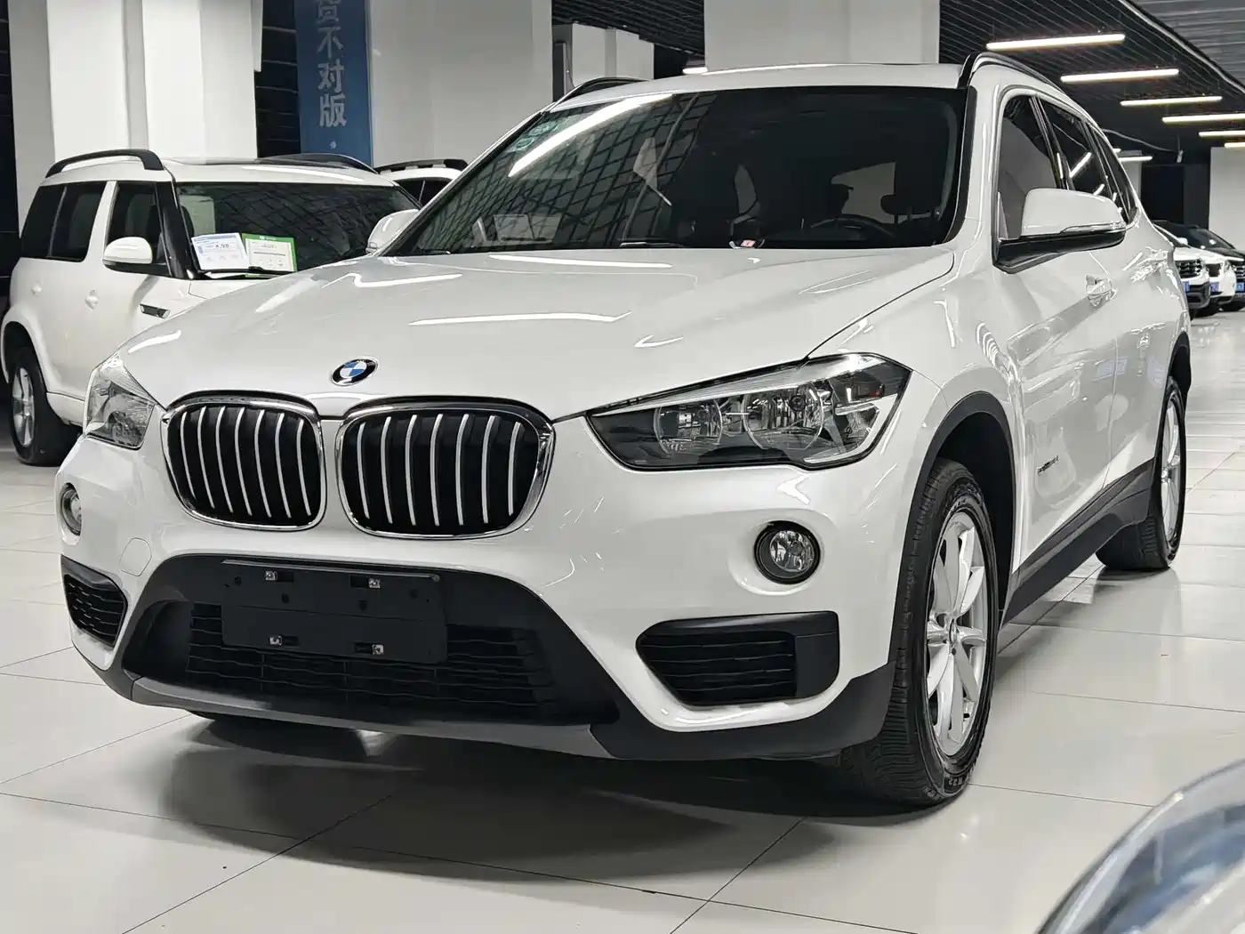 BMW X1 2016 sDrive18Li Fashion Model