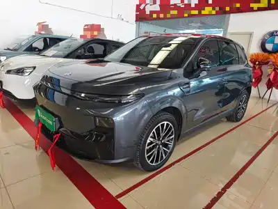 Leapmotor B10