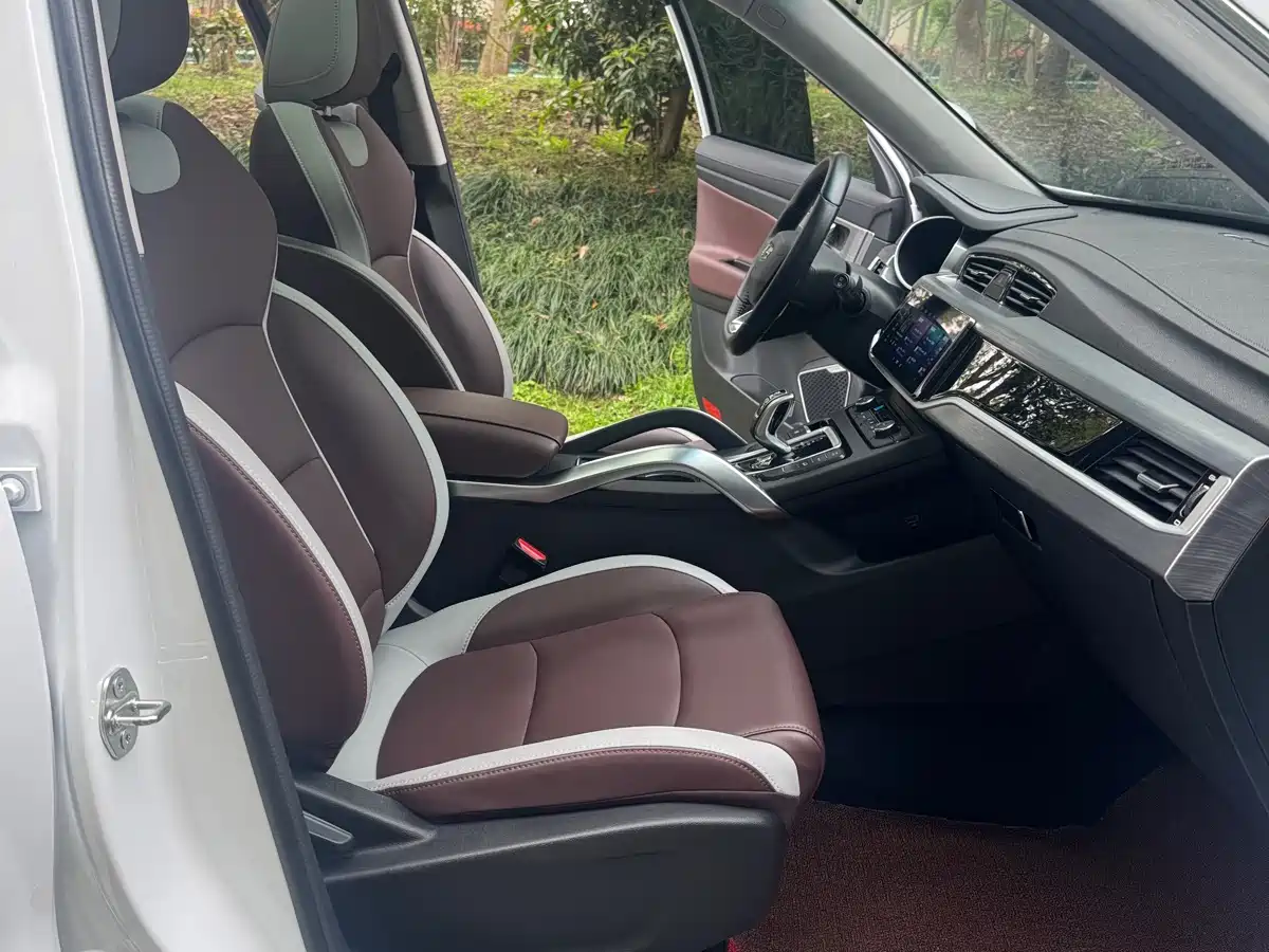 GEELY AUTOMOBILE BOYUE