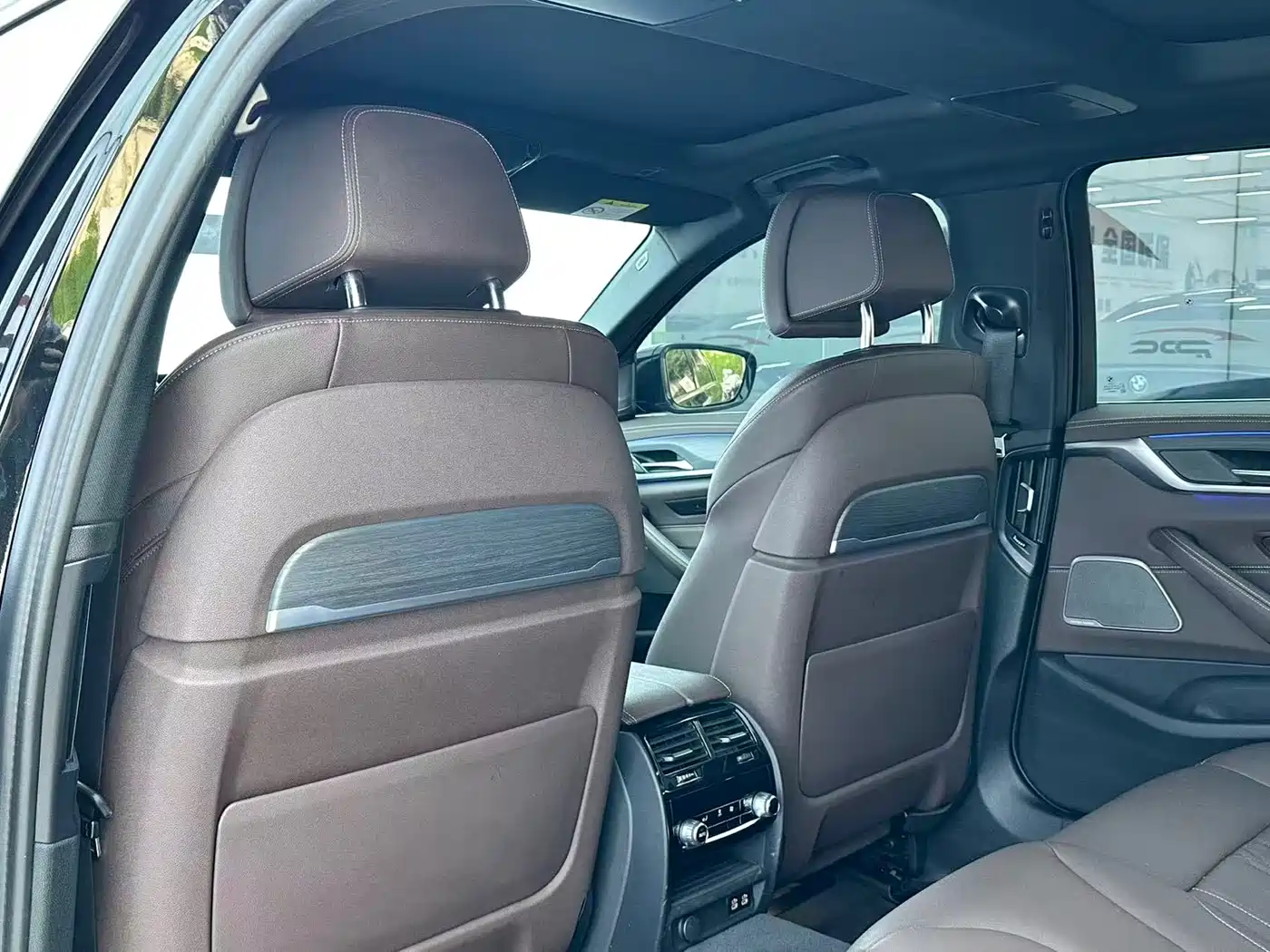 BMW 5 Series 2021 530Li Premium M Sport Package фото 16
